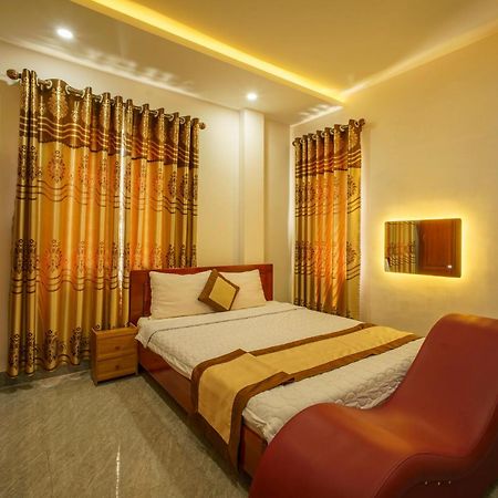 Phu Xuan Hotel クイニョン エクステリア 写真