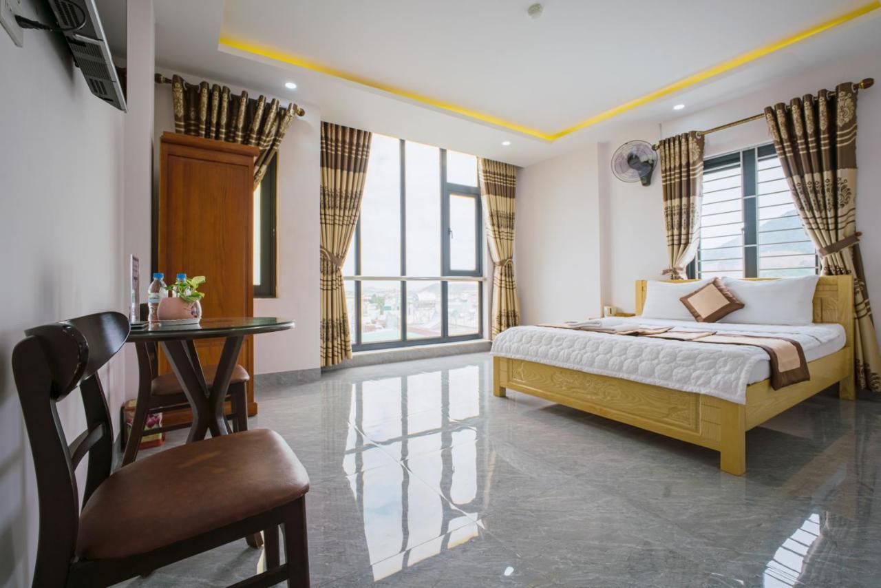 Phu Xuan Hotel クイニョン エクステリア 写真