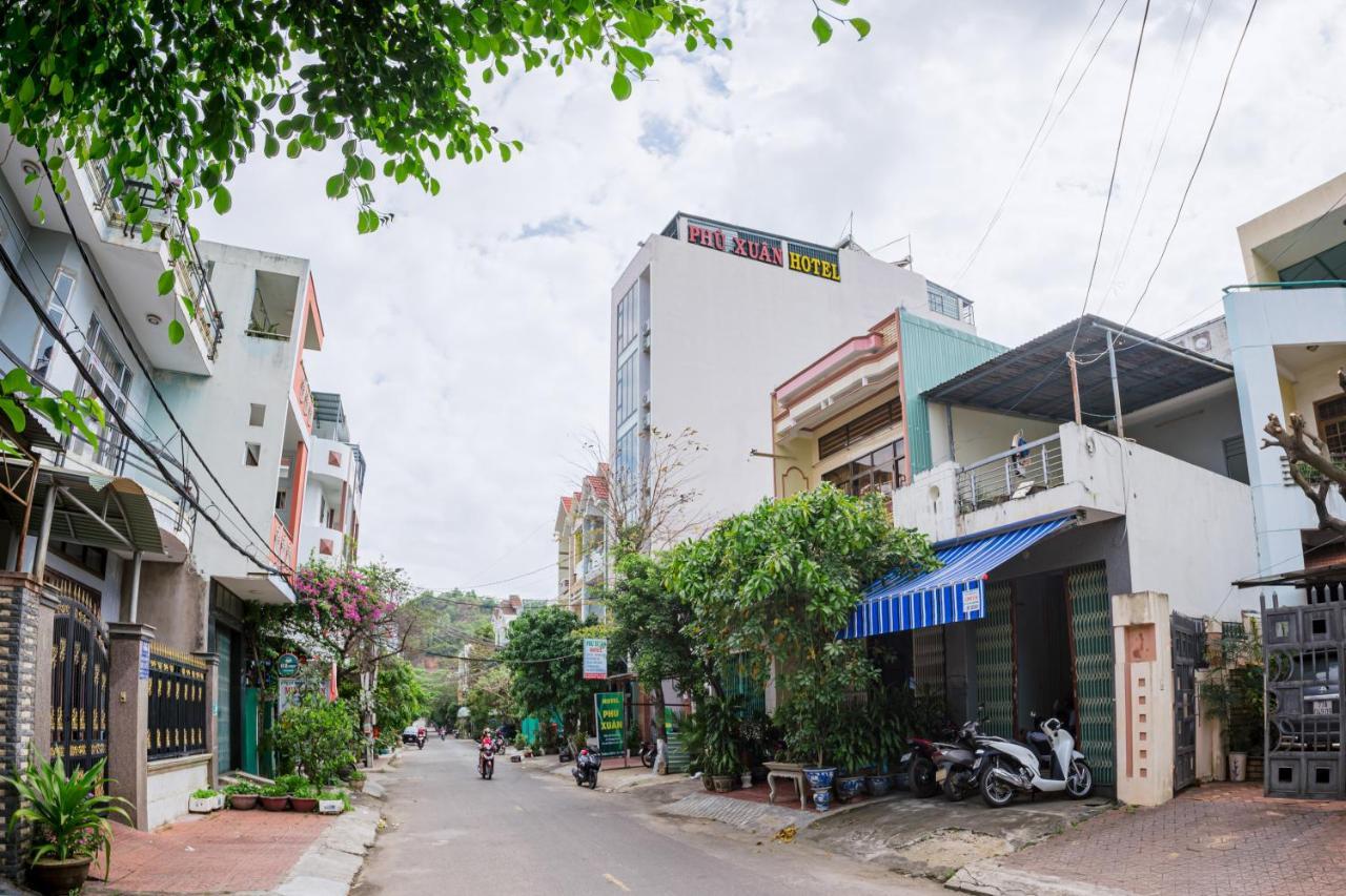 Phu Xuan Hotel クイニョン エクステリア 写真