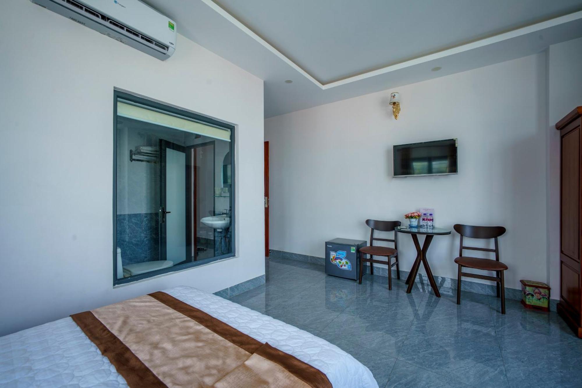 Phu Xuan Hotel クイニョン エクステリア 写真