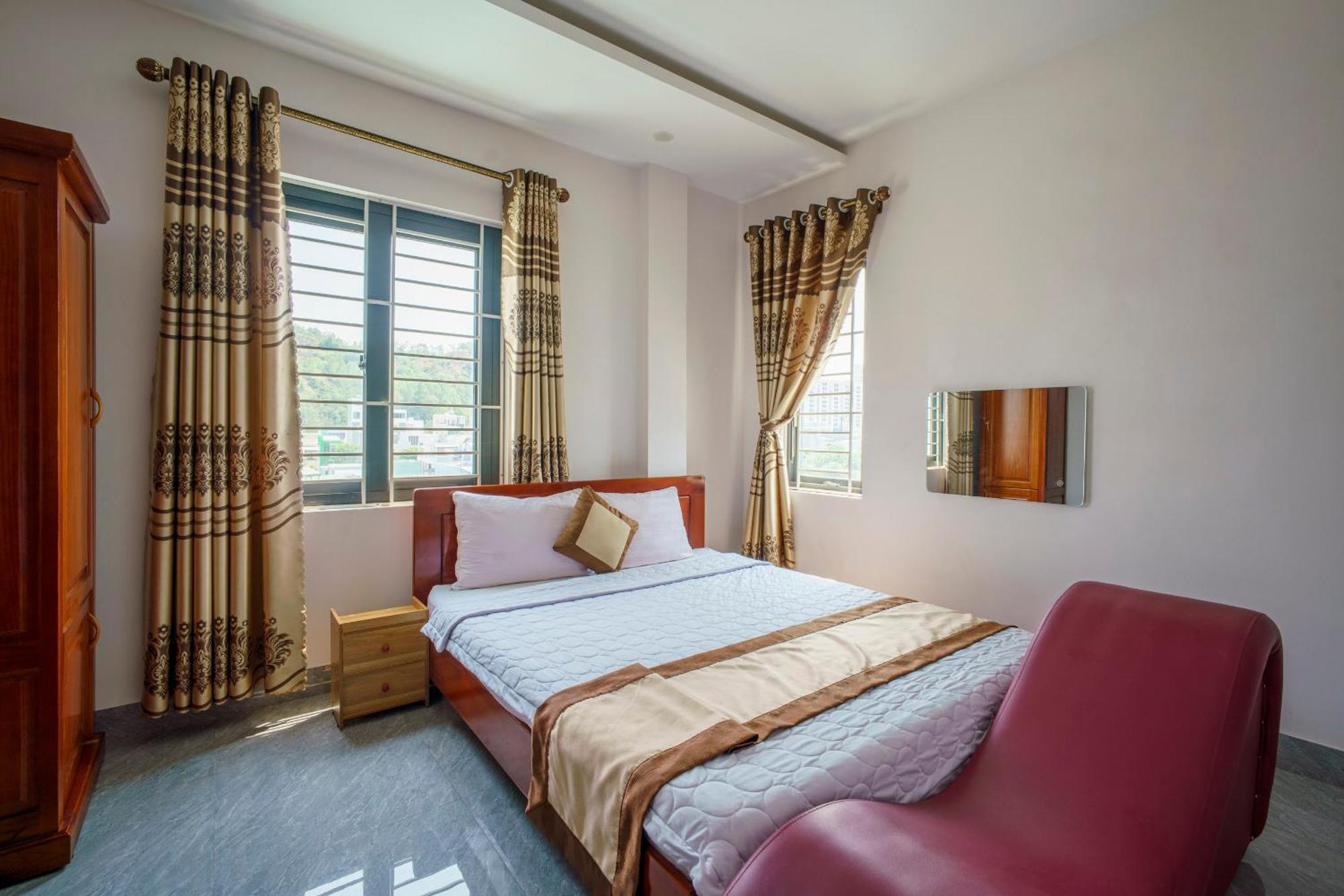 Phu Xuan Hotel クイニョン エクステリア 写真